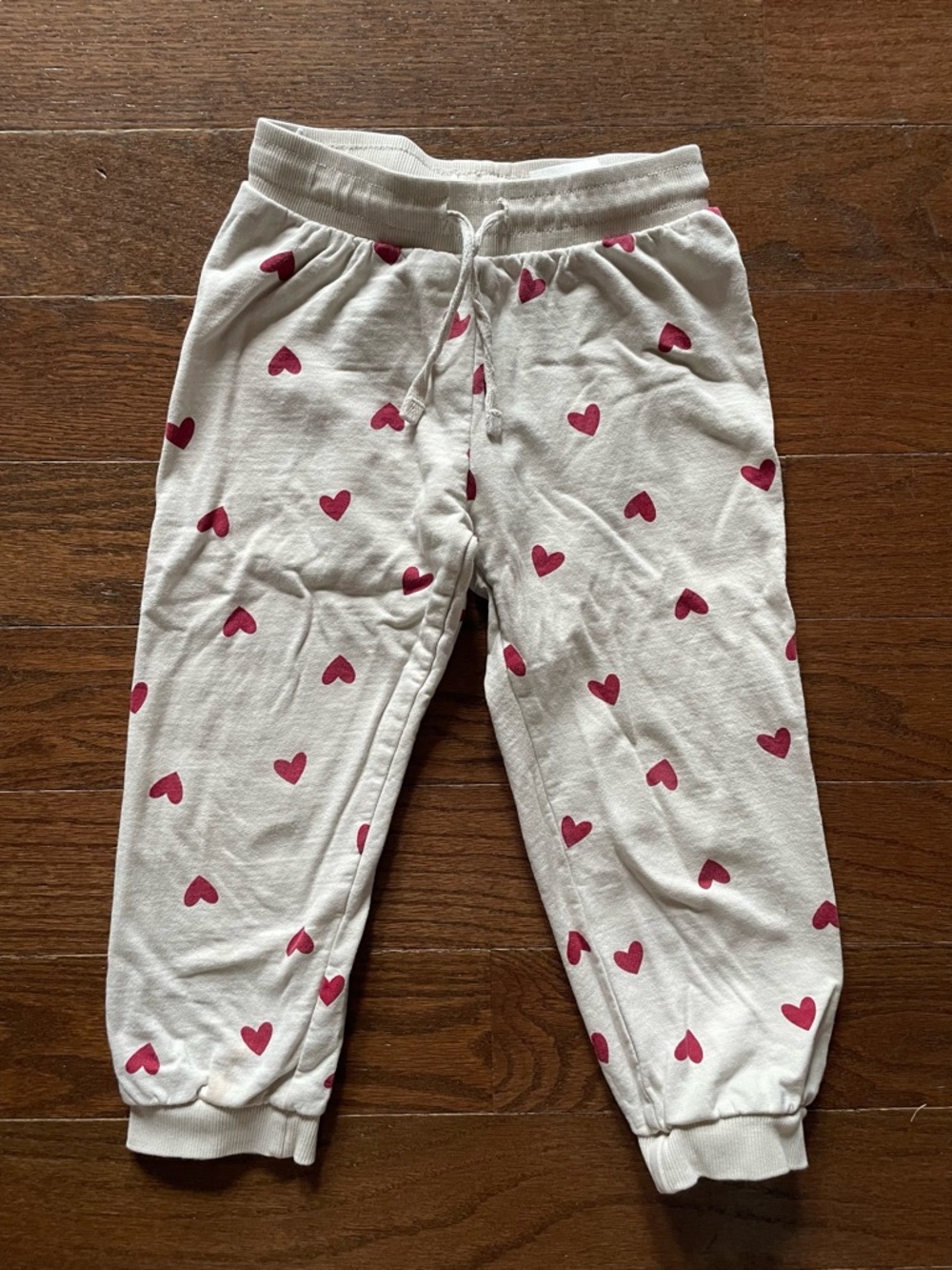 H&M 4T Cream Kids Heart Print Joggers